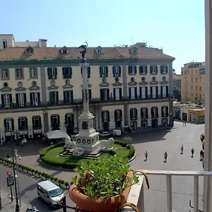 Relais Piazza Dei Martiri Napels